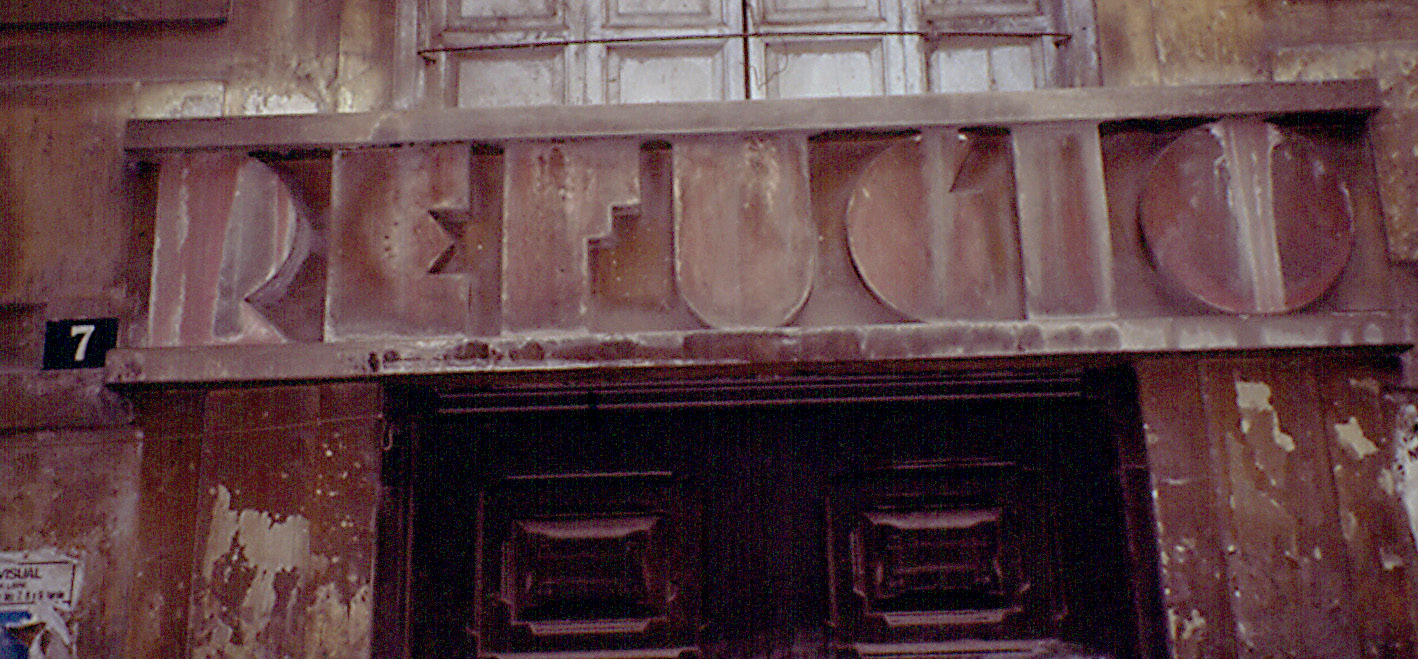 Refugio: la memoria de las letras